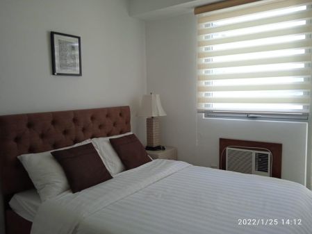 Nicely Furnished 1 Bedroom in The Residences at Commonwealth