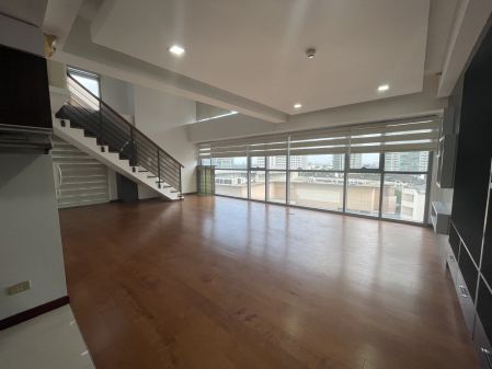 Spacious 3BR Loft for Rent in The Eton Residences Greenbelt 