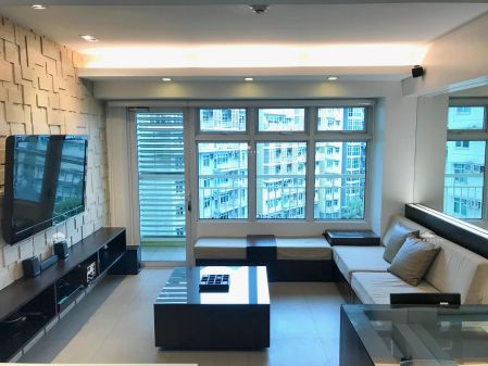 Fully Furnished 2 Bedroom Condo in Two Serendra at Taguig