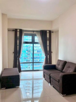 For Rent 2BR Fully Furnished Unit in Park West Bgc