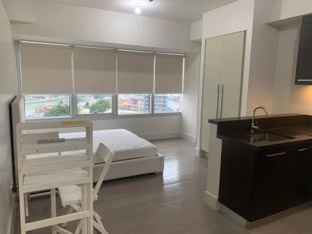 Fully Furnished Studio Unit at Proscenium at Rockwell for Rent