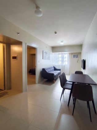 Fully Furnished 1 Bedroom Unit at Avida Towers Turf BGC for Rent