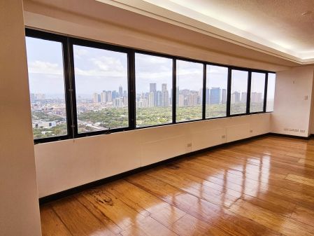 For Lease 3 Bedrooms in Pacific Plaza Condo Makati City