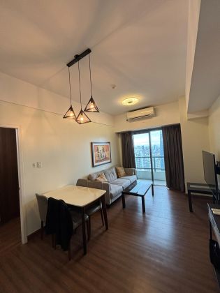 1 Bedroom Furnished Unit for Rent at Shang Salcedo Place