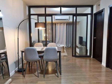 Fully Furnished 1 Bedroom Unit at Kroma Tower for Rent