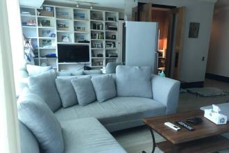 Fully Furnished 1 Bedroom Unit at One McKinley Place for Rent