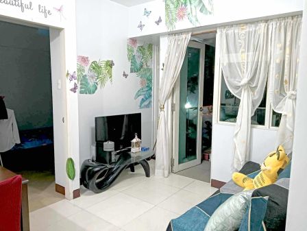 Fully Furnished 2BR with Balcony in Parkside Villas Pasay