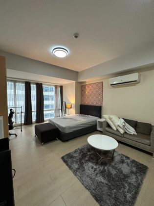 Fully Furnished Studio Type for Rent at Two Central Makati