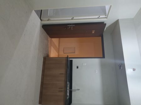 2BR Unfurnished Unit at The Pearl Place Ortigas 