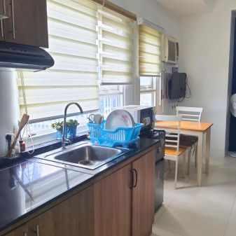 Furnished corner Studio unit for Rent at The Pearl Place