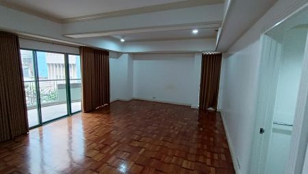 Spacious 3 Bedroom at Splendido Makati