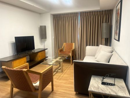 Fully Furnish 1 Bedroom at Two Maridien