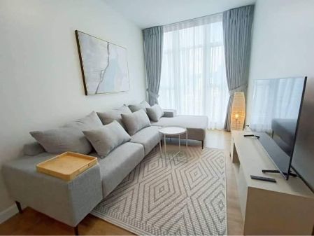 For Rent New Fully Furnished 2BR Unit in Solinea Tower 3