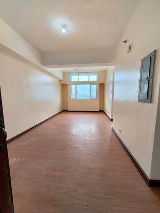 Unfurnished 1 Bedroom Unit at Olympic Heights for Rent