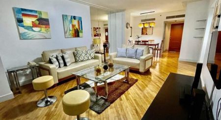 Spacious or Big 1 Bedroom unirt in Amorsolo Square  Rockwell