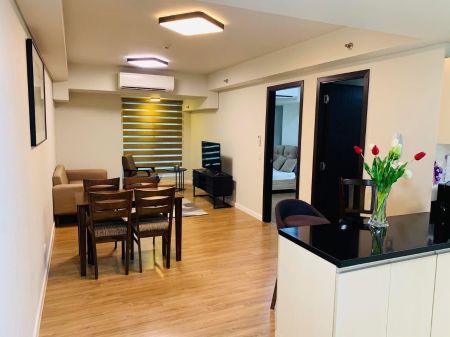 1BR Fully Furnished Unit at Kroma Tower Makati