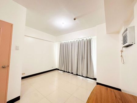 Stamford Executive Residences 2 Bedroom Condo Unit for Rent