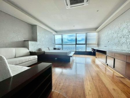 Fully Furnished 4 Bedroom Unit at St Francis Shangri La Place