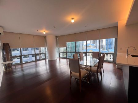 For Lease 2 BR in BGC The Suites