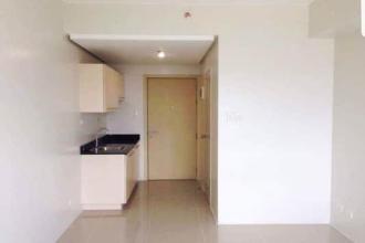 Unfurnished Studio Unit at Blue Residences for Rent