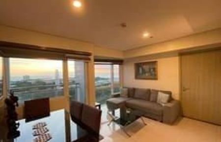 Fully Furnished 1 Bedroom Unit at Breeze residences for Rent