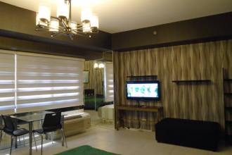 Studio Unit for Rent in Icon Residences BGC