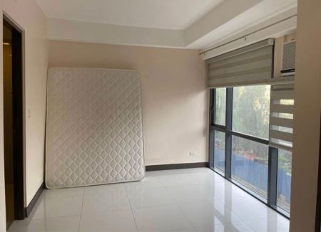 Studio Unit For Rent in The Viceroy Residences Taguig