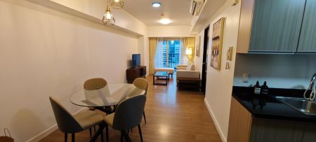 1BR Unit with Balcony One in Maridien Fully Furnished