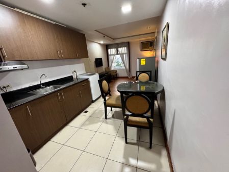 Makati 2BR for Rent a Venue Residences