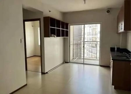 Circulo Verde Bagumabayan Quezon City 2BR Semi Furnished