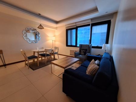 1BR Fully Furnished Unit at Icon Plaza BGC for Rent