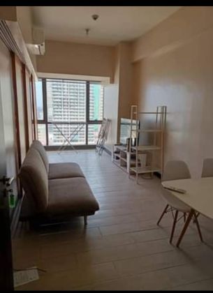 1 Bedroom unit in Greenbelt Hamilton Makati