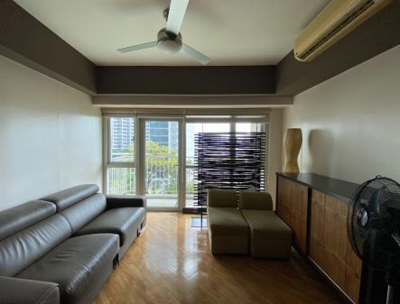 Fully Furnished 1 Bedroom in Manansala Tower Rockwell Center  