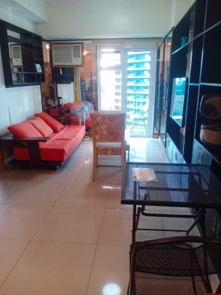 Fully Furnished 1 Bedroom at Trion Towers