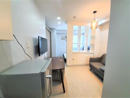 Blue Residences 1 Bedroom Unit for Rent Quezon City