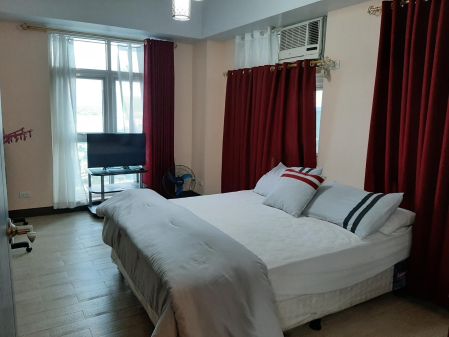 Fully Furnished 1 Bedroom Unit at Eastwood Le Grand for Rent