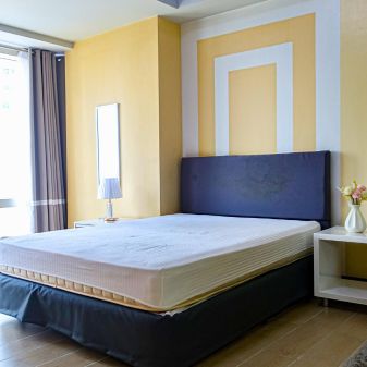 Fully Furnished Studio Unit in Makati City Two Central 21K