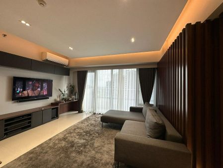 Fully Furnished 1 Bedroom Unit at Arya Residences