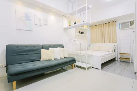 Fully Furnished Studio at Light Residences