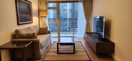 For Rent 1BR corner Unit with Balcony at Verve Tower 1 Bgc