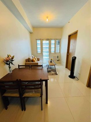 Modern Living in a 1 Bedroom Unit at Times Square West Taguig