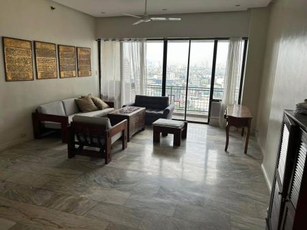 3 Bedroom Semi Furnished for Rent in Skyland Plaza