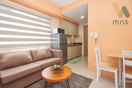 Fully Furnished 1 Bedroom at Shore 2 Residences near Moa