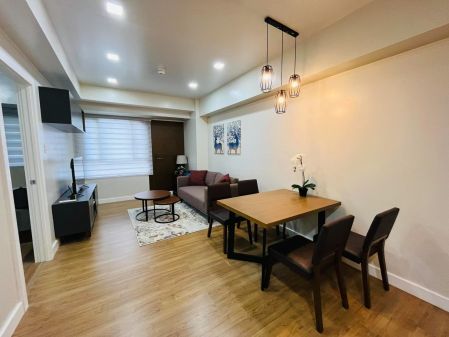 Modern 1BR Furnished unit at The Arton by Rockwell Katipunan