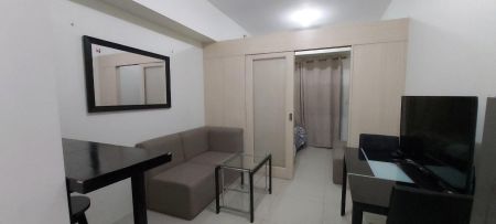 Furnished 1 Bedroom with Balcony Staycation  in Jazz Residences