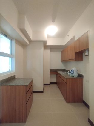 Unfurnished 2 Bedroom in Prisma Residences Pasig