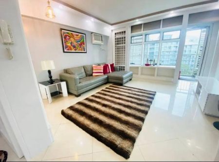 For Rent 3BR with Maidsroom and Parking in Two Serendra