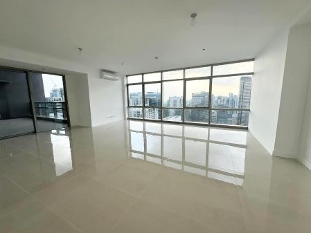 Premier 3BR Sky Unit at The Suites at One Bonifacio High Street