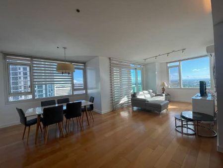 Fully Furnished 2 Bedroom Unit for Rent at Park Terraces Makati