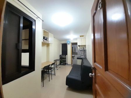 Furnished Studio wt aircon, Internet, CCTV near SM Muntinlupa, Pe